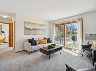 9141 Highway 55 APT 202, Minneapolis, MN 55427