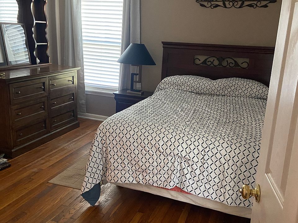 1st image of 3619 Electra Dr #1