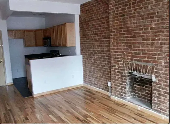 Rented by REAL New York | media 37