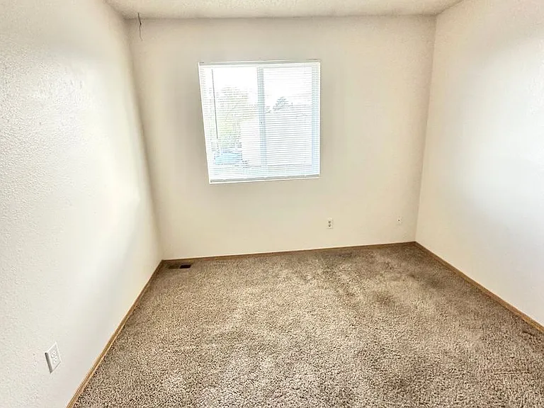 1329 Soaring Eagle Dr — Photo 10