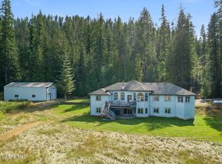 807 Sagle Creek Rd, Sagle, ID 83860