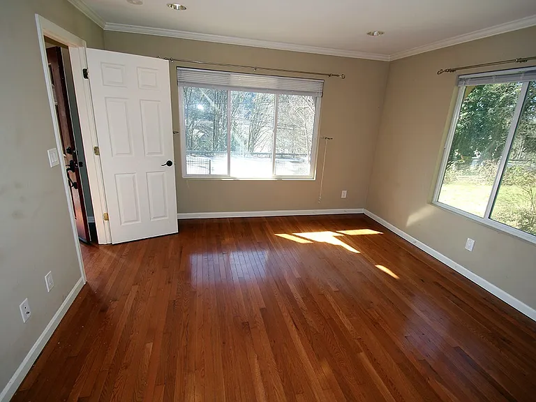 8428 NE Bothell Way — Photo 11