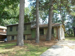 8391 Magnolia Dr, Jonesboro, GA 30238