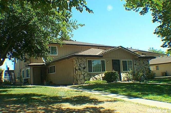 1st image of 4411 Greenholme Dr APT 4