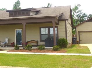 180 Enclave Ave, Calera, AL 35040