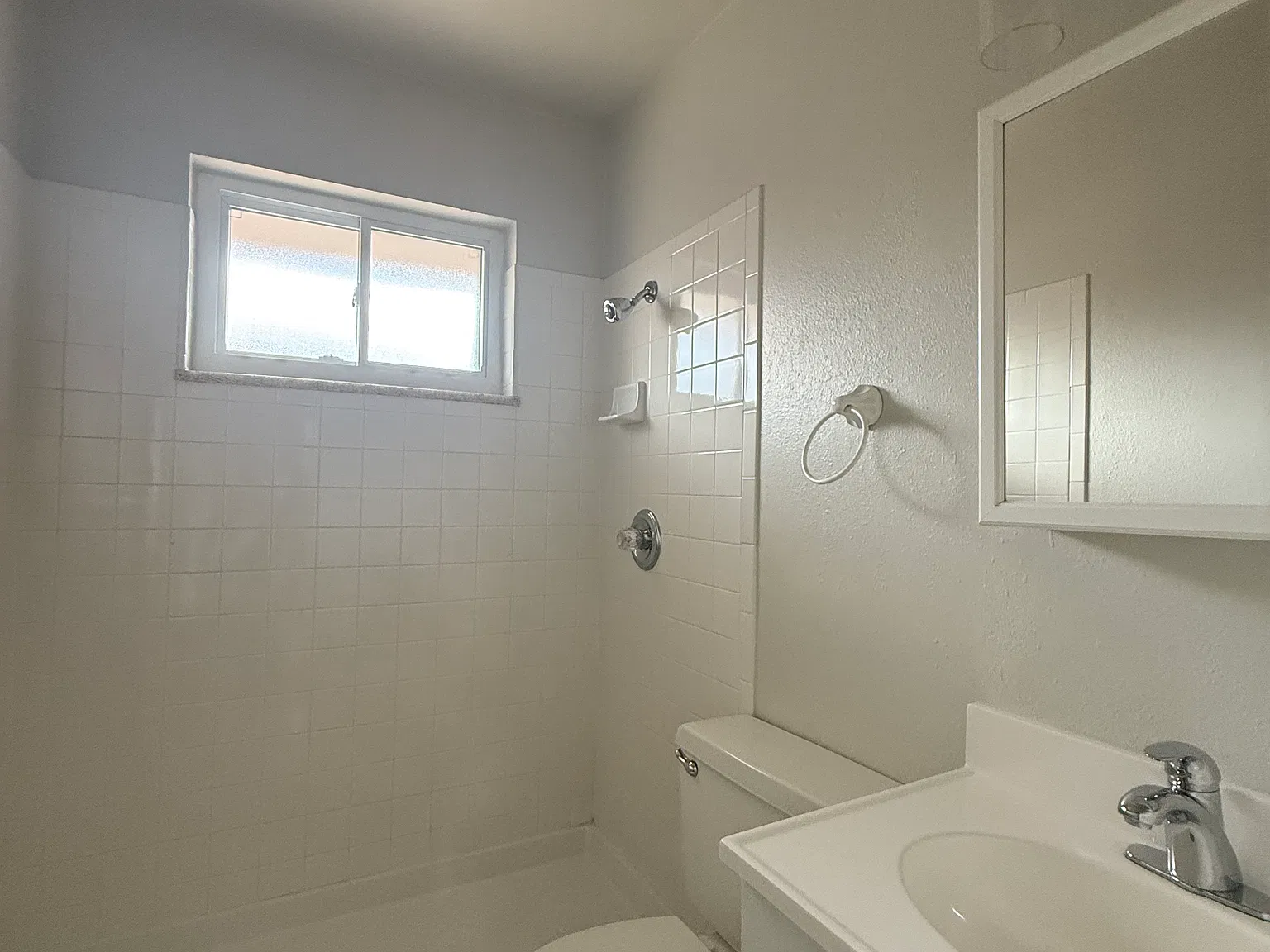 4 bed, 1300 sqft, $1,950 — Photo 4