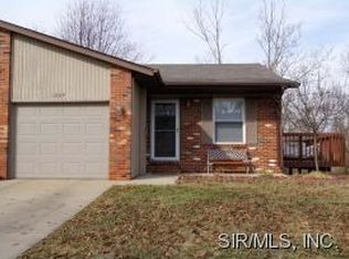1267 Ridgewood Ct, Collinsville, IL 62234