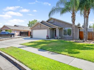214 Yellowstone St, Tulare, CA