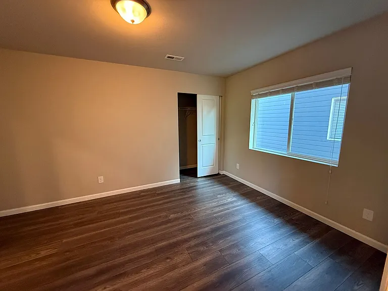 8657 Atlas Ave NE — Photo 27