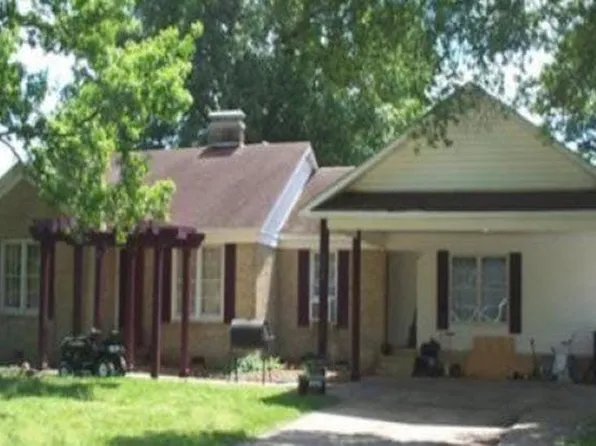 606 Normandy St, Marked Tree, AR 72365