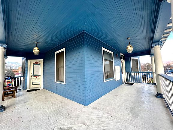 3rd image of 320 N Cascade Ave APT 1
