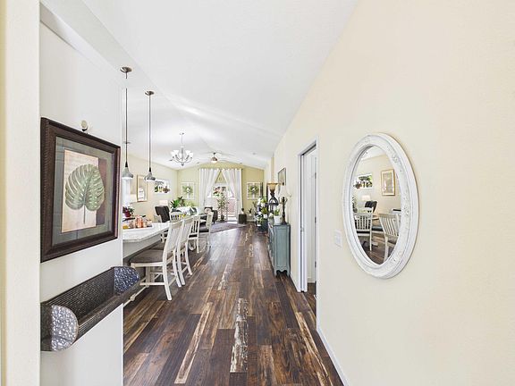 5th image of 131 Bantam Rd