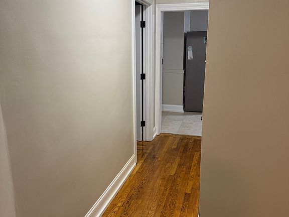 5th image of 112A Chestnut St #1