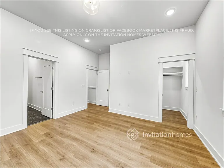 428 38th Ave N #6 — Photo 11