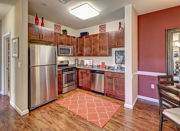 Montage Rocky Hill Apartments — Photo 9