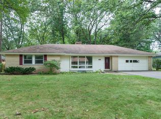 2710 Rambling Rd, Kalamazoo, MI 49008