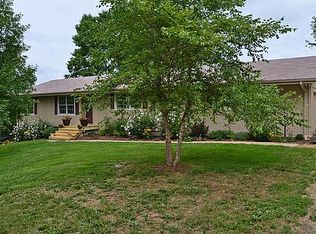 20204 Platteview Rd, Gretna, NE 68028