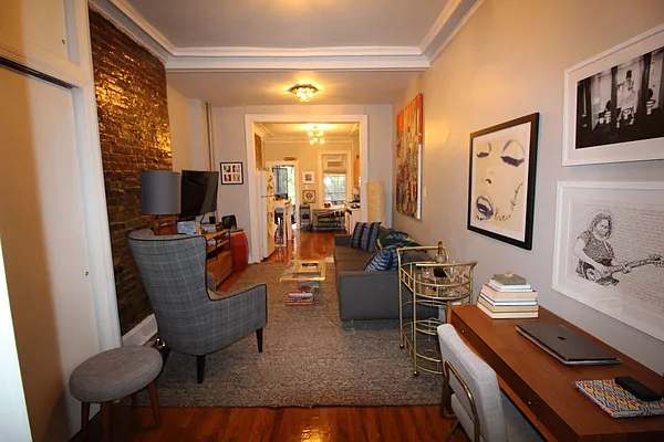 Rented by Brooklyn Real Inc | media 10