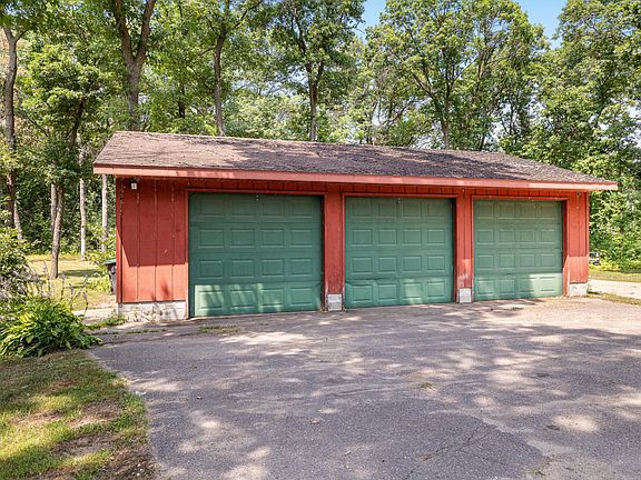 5th image of 14173 Derosier Dr