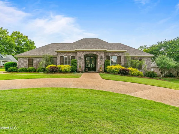 515 Ridge Cir, Brandon, MS 39047