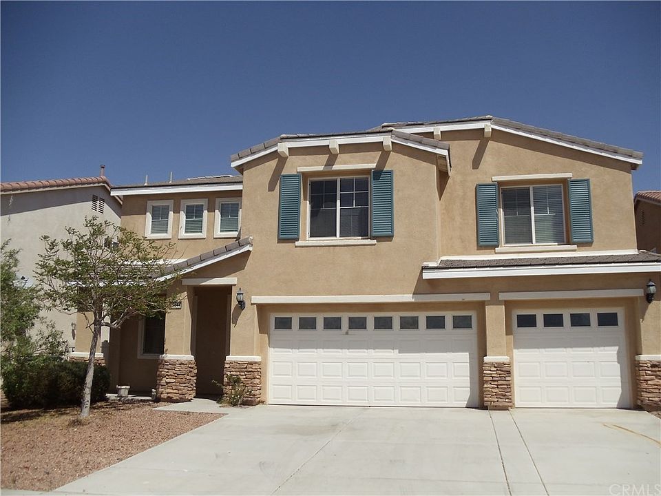 1st image of 15844 Desert Poppy Ln