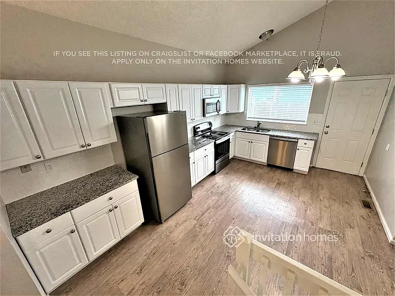 5731 W 75th Pl — Photo 5