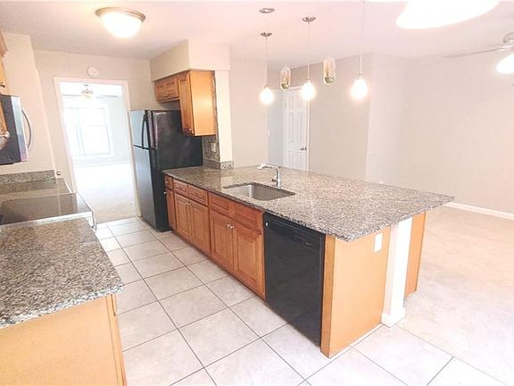 3rd image of 1506 Brendle Ct