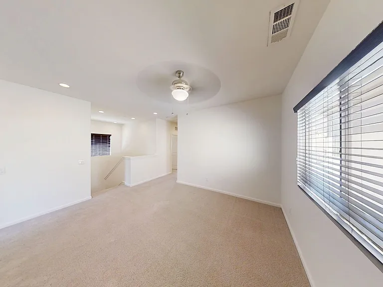 33767 King Dr — Photo 5