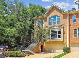 7321 Bannockburn Ridge Ct, Bethesda, MD 20817