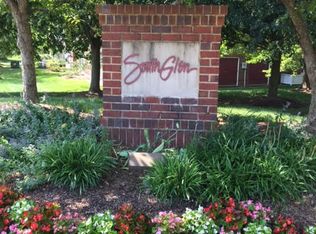 20292 Beechwood Ter UNIT 303, Ashburn, VA 20147