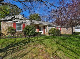 2720 Woodlawn Ave, Easton, PA 18045