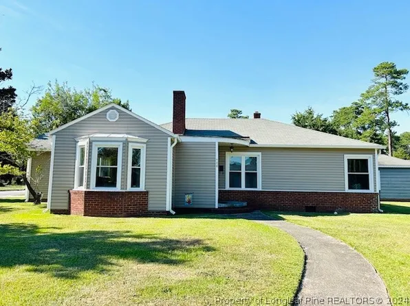 408 W 23rd St, Lumberton, NC 28358