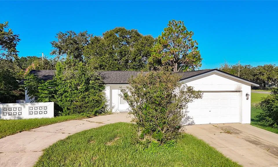 1514 Wright Dr