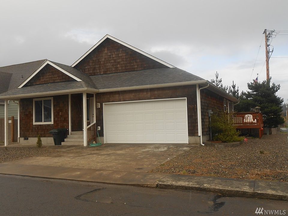 1st image of 2602 Seacrest Ave N