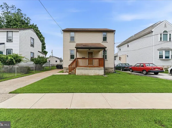 321 Jansen Ave, Essington, PA 19029