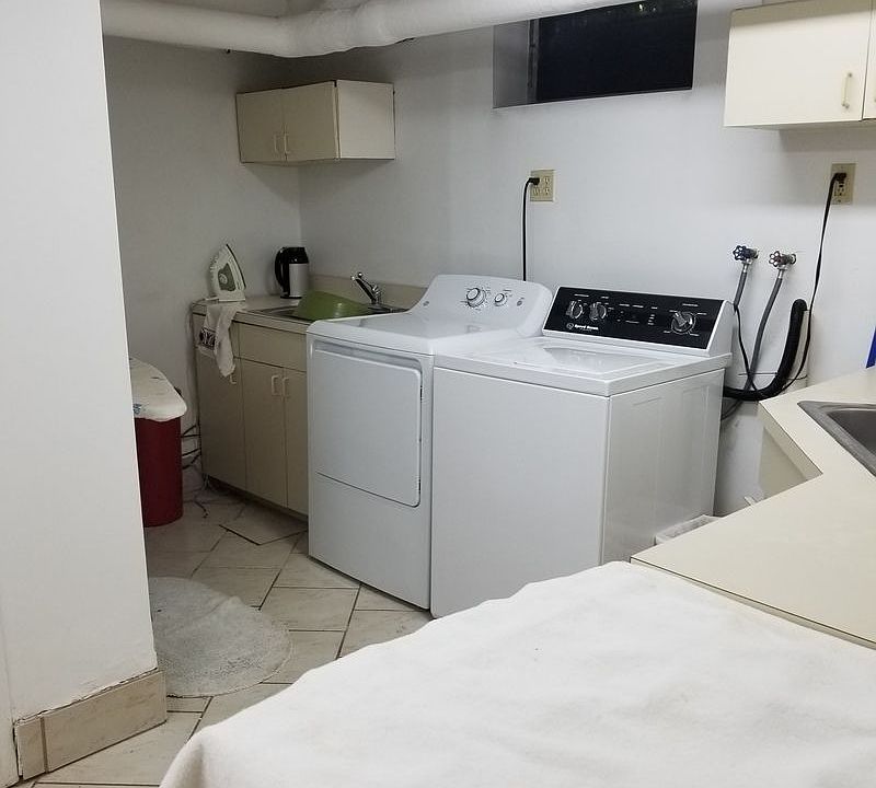 1st image of 8046 Grenfell St