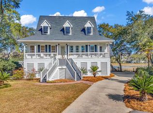 681 Wedgewood Dr, Murrells Inlet, SC 29576