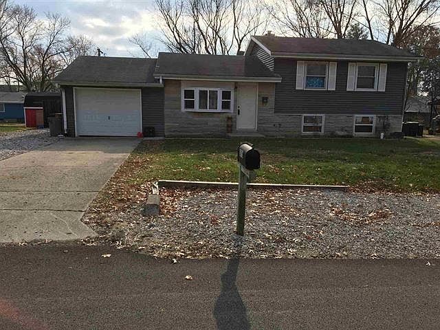 1st image of 373 S Poplar Dr