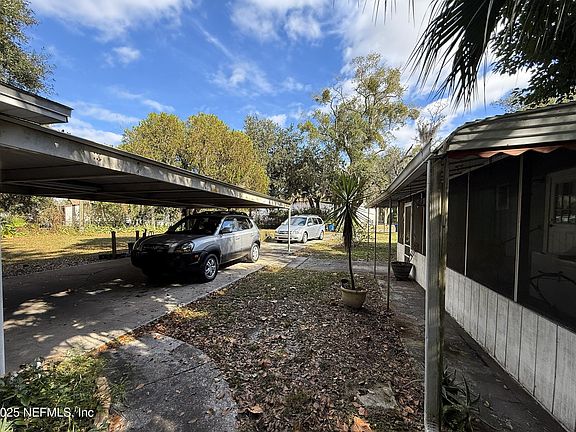 5th image of 12436 PALMETTO Street