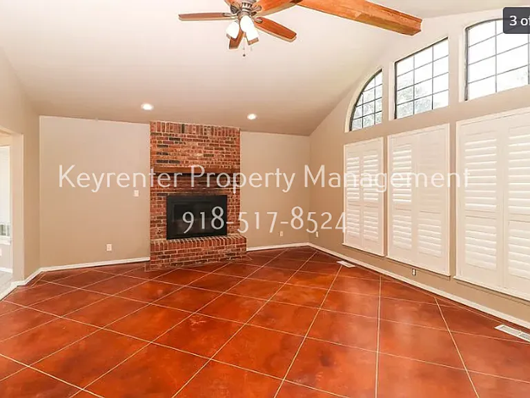 7737 S Trenton Ave — Photo 3
