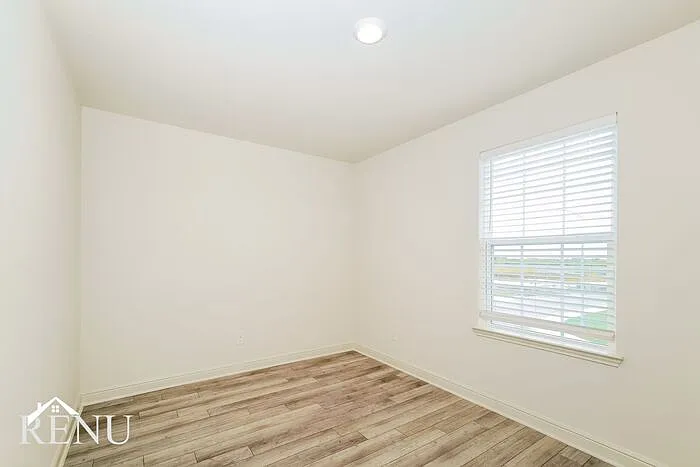 2806 Praline Ferry — Photo 15