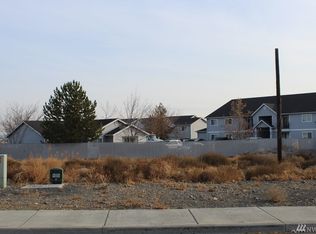 811 N Evelyn Dr, Moses Lake, WA 98837