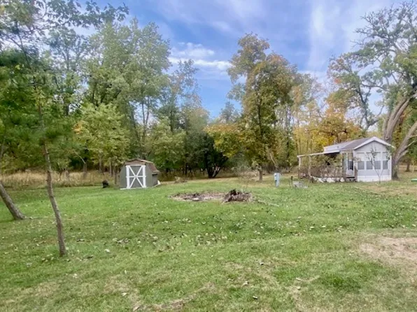 3/29&30 Woodhaven Dr E, Sublette, IL 61367