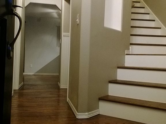 Front entry w/ new hardwood 