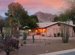 970 W Landoran Ln, Tucson, AZ 85737