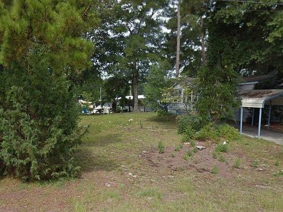 3rd image of 1001 Blossom St