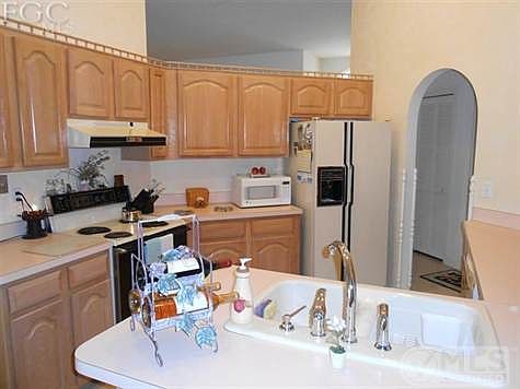 4th image of 127 SW 49th Ter