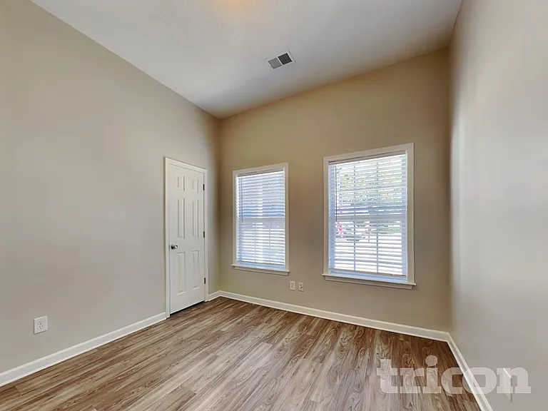 12 New Stock Ct — Photo 10