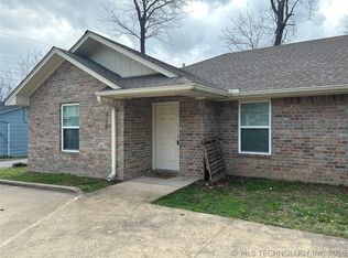 355 Spring St, Tahlequah, OK 74464