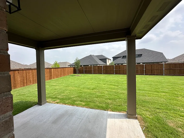 1416 Avalon Ct — Photo 15